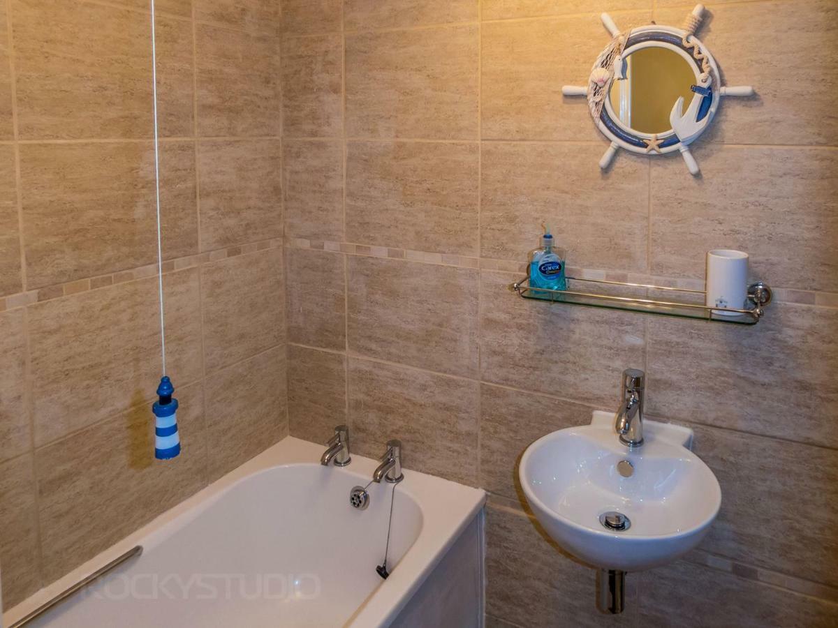 Appartement Looe Self Catering Extérieur photo